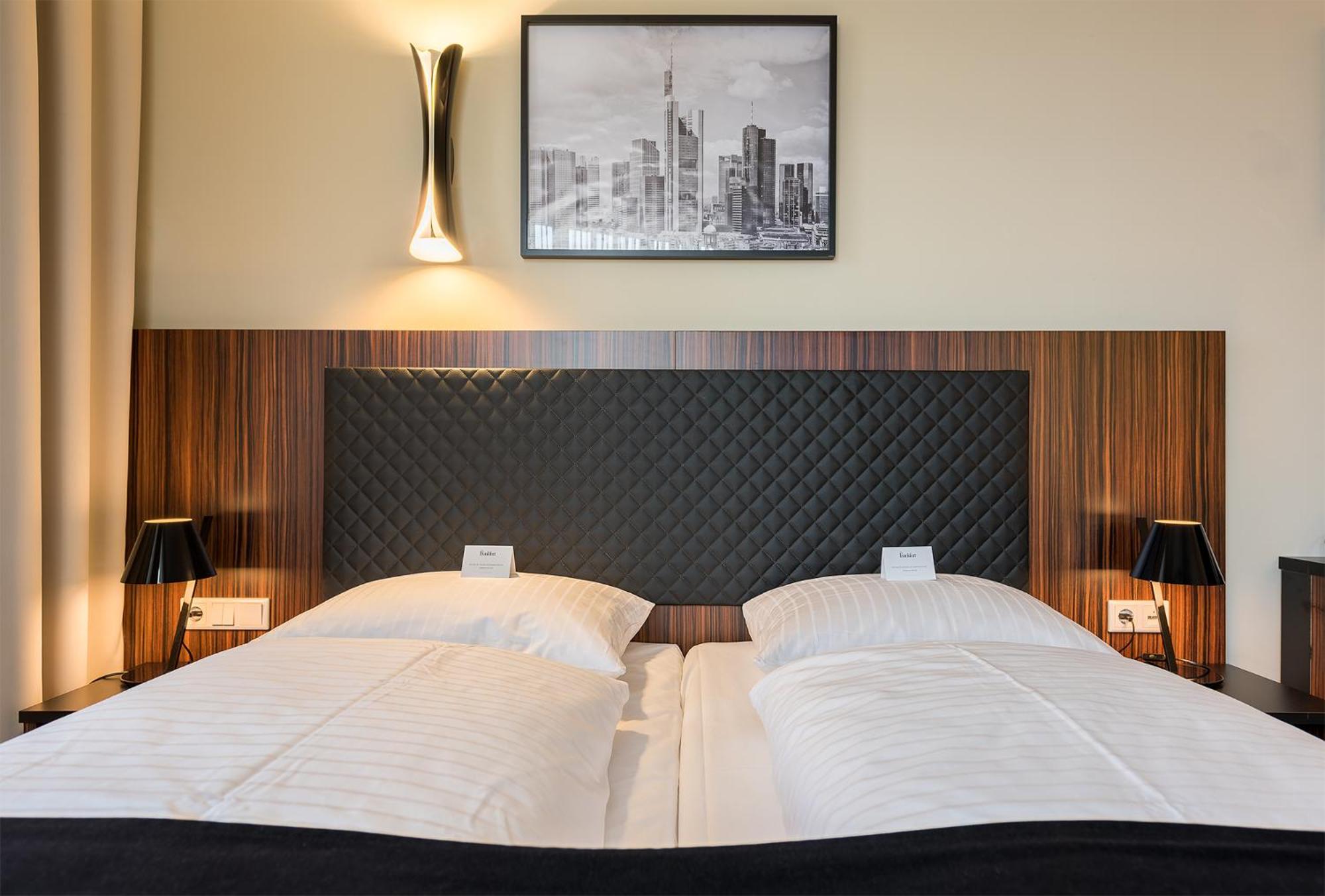 Room, King Bed