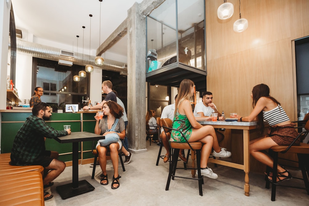 Athens Backpackers 36/44