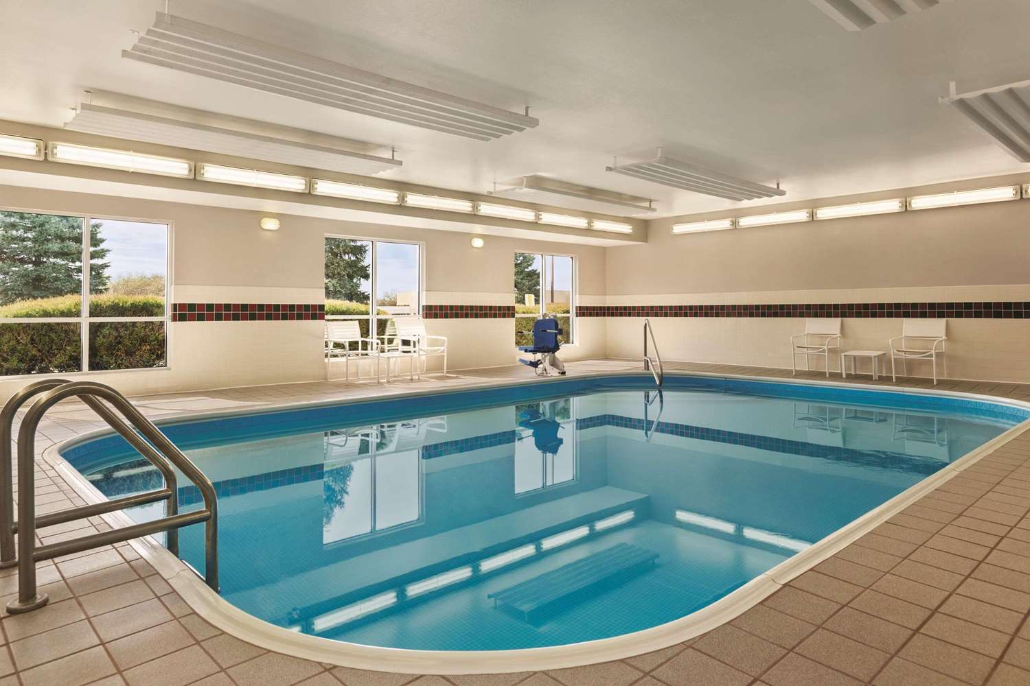 Country Inn and Suites by Radisson Springfield OH 18/43