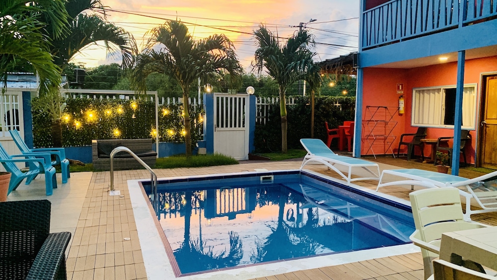 Hotel Be Happy 30/50