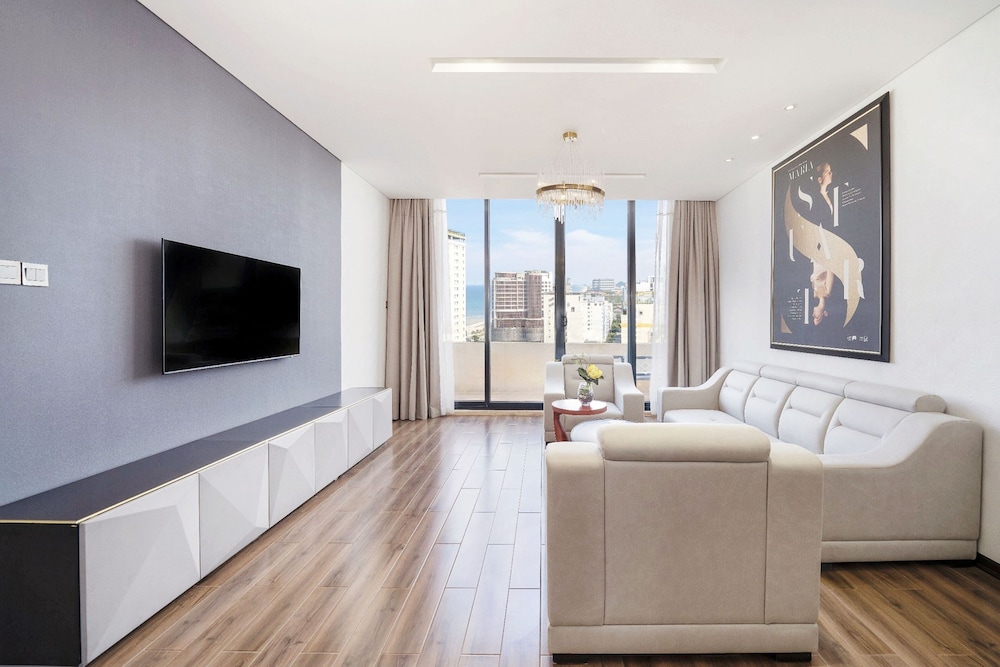 Cicilia Hotels & Spa Danang 36/48