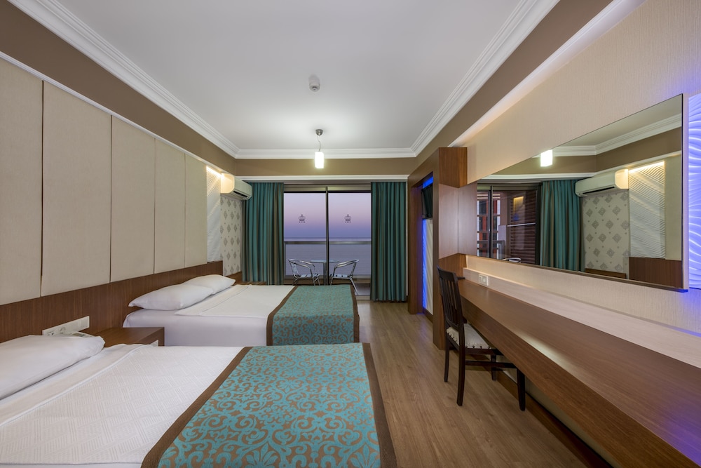 Tac Premier Hotel Spa 26/74