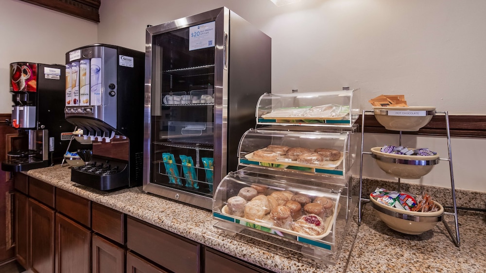 Surestay Plus Hotel By Best Western Auburn 30/32