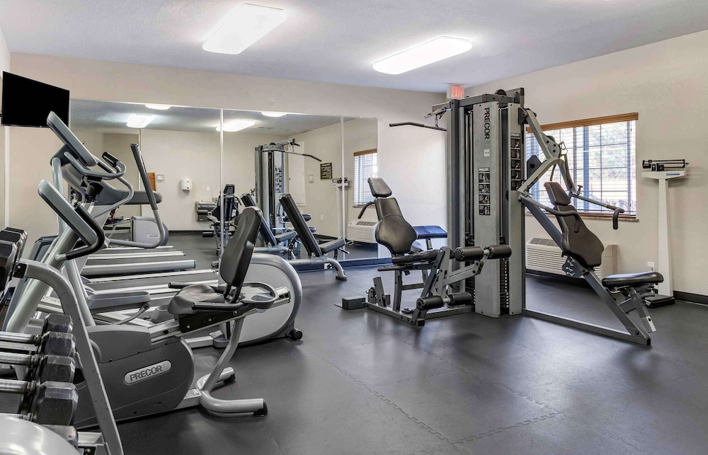 Candlewood Suites Houston Kingwood 34/59