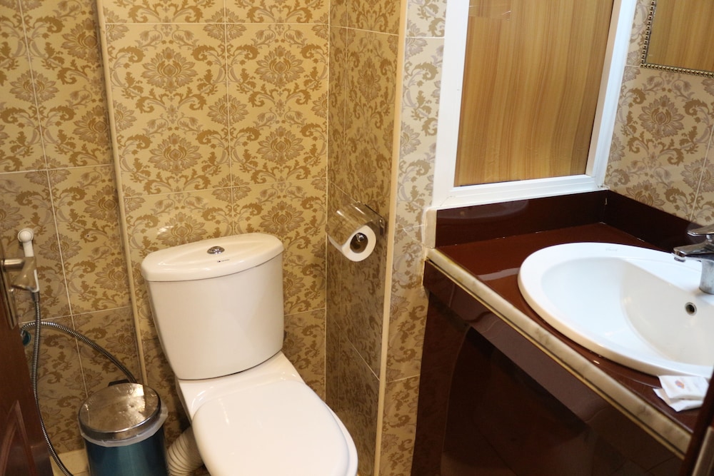 Mariana Hotel 44/50