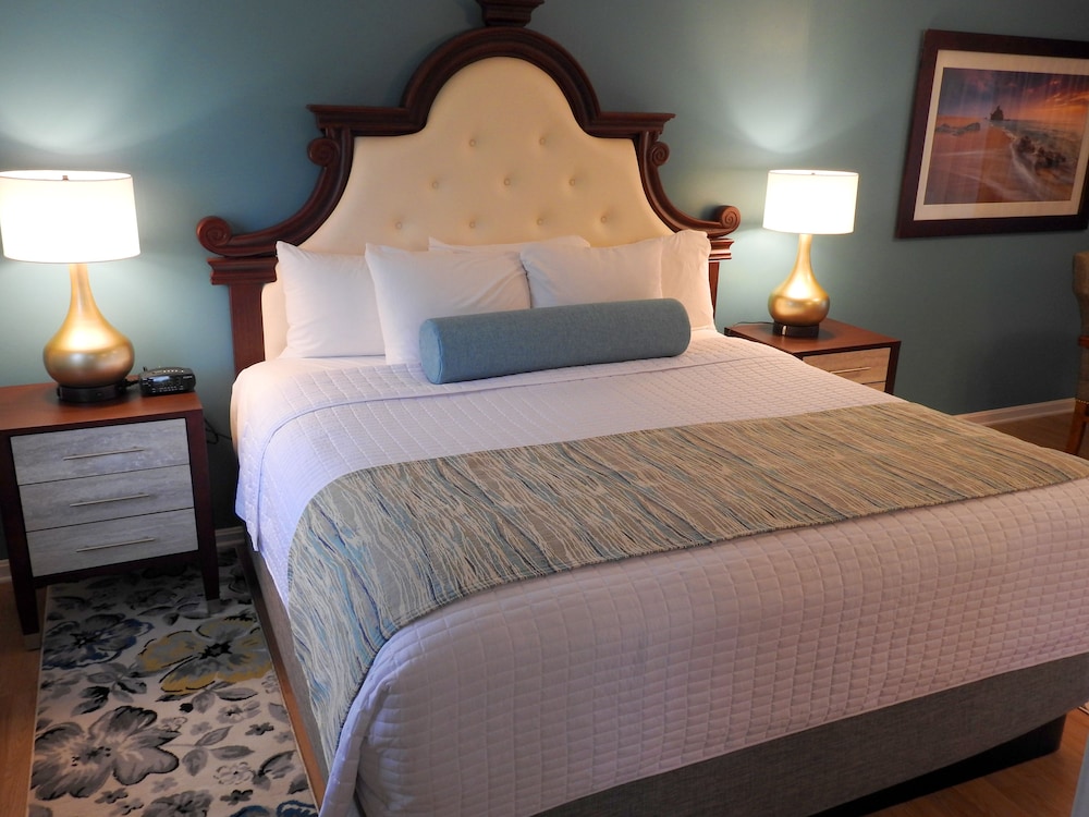 Seacoast Inn 28/36