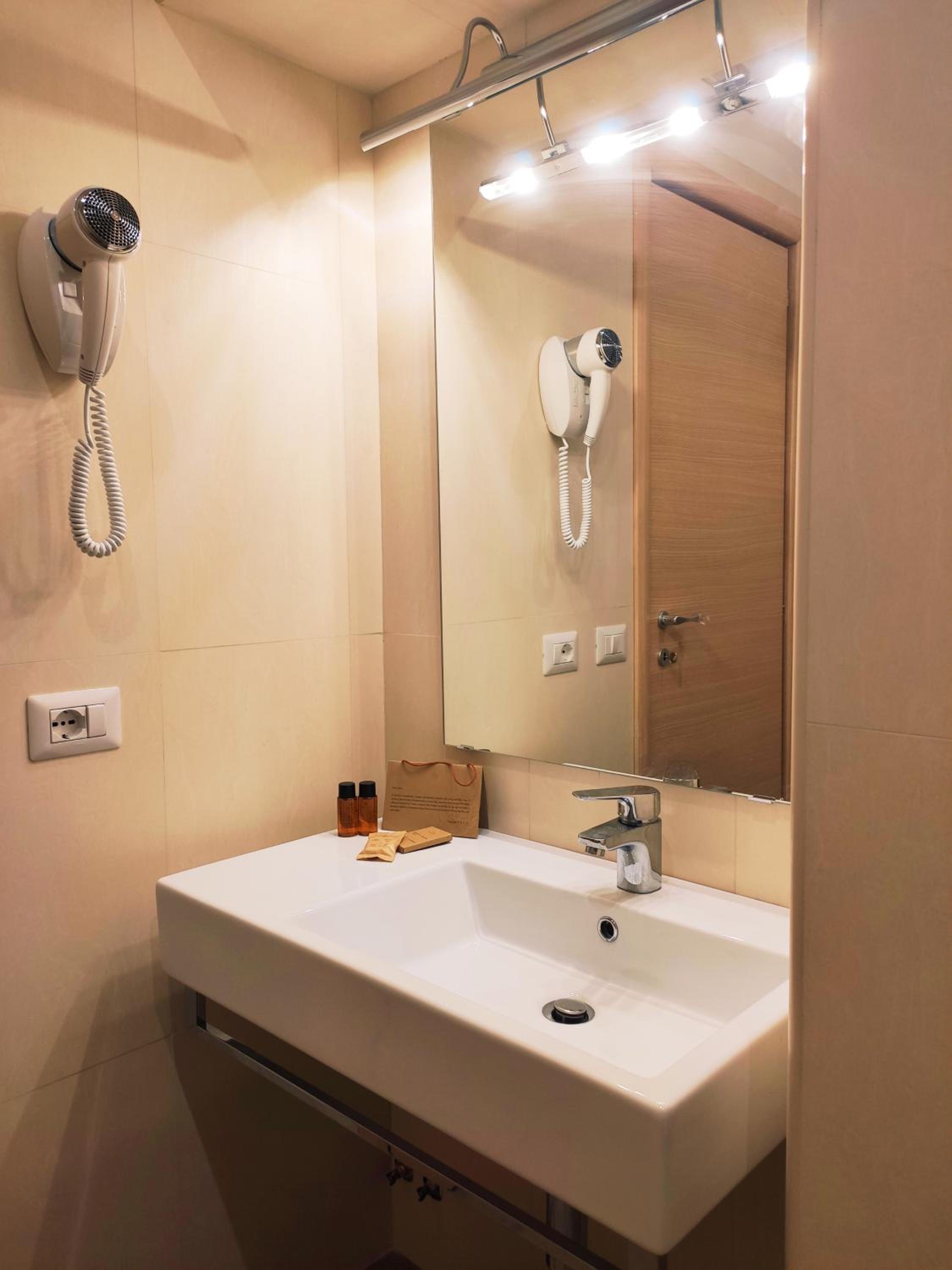 Luxury Suites Stay Inn Rome Experience 24/25
