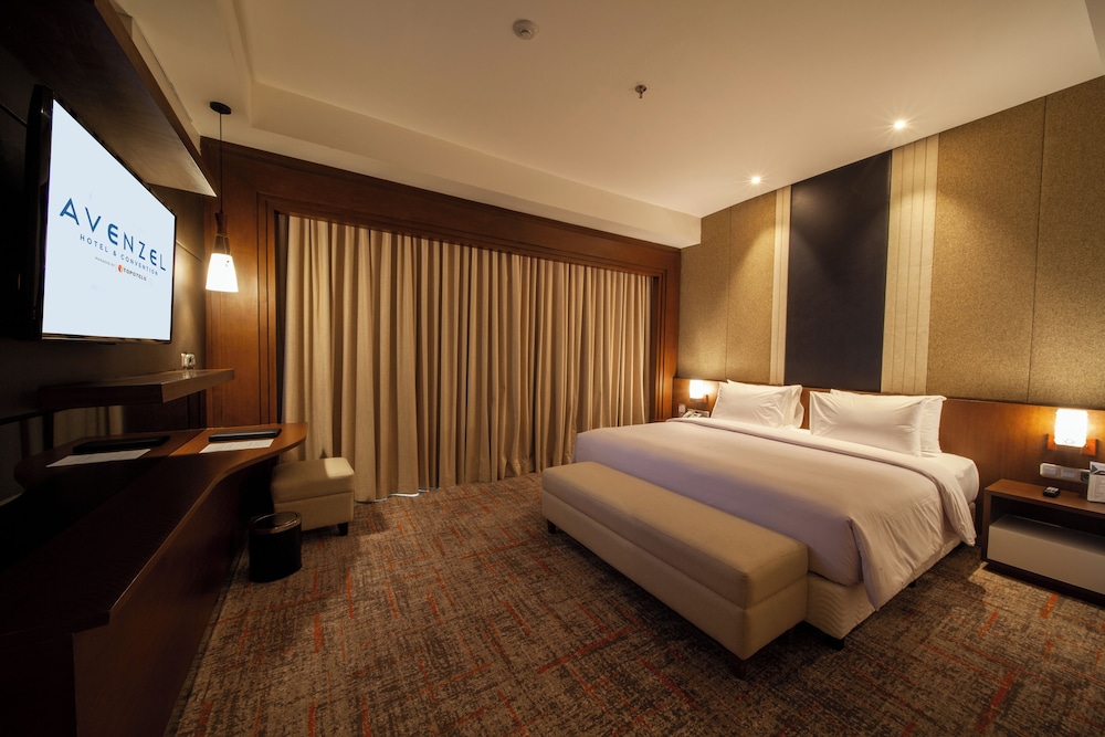 Avenzel Hotel and Convention Cibubur 11/69