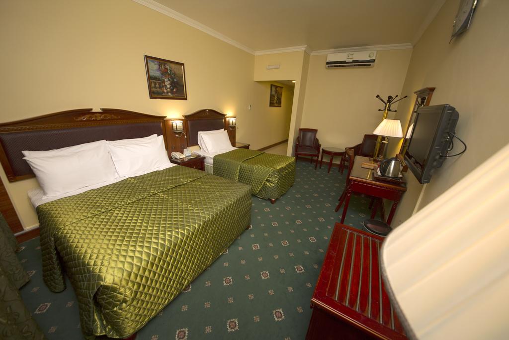 Premier Family Room