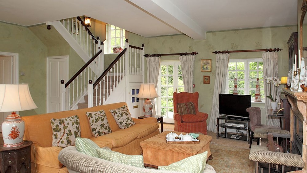Aintree Cottage 9/14