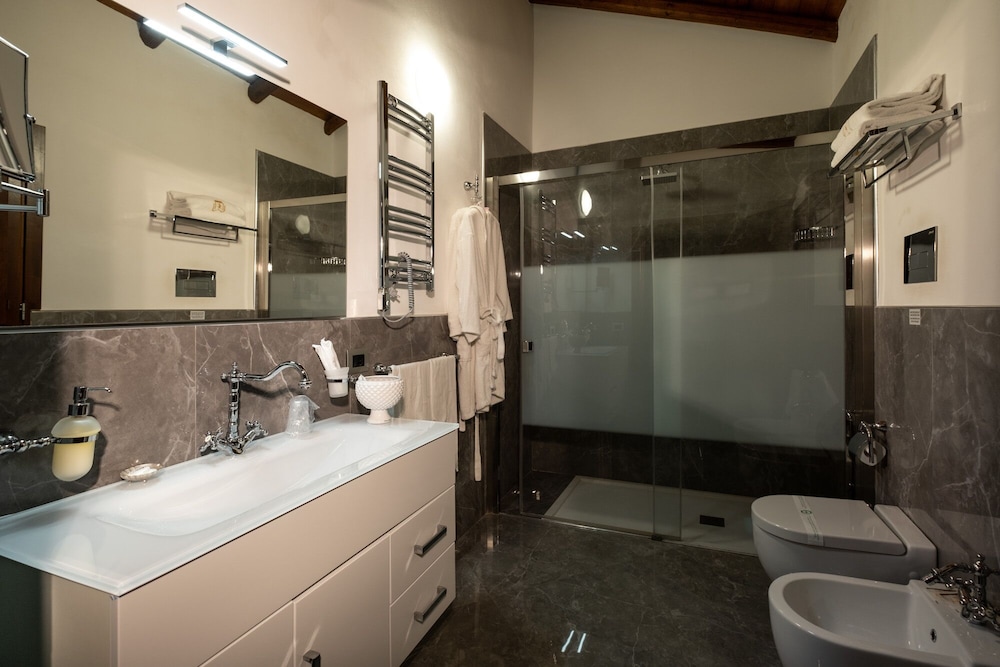 Villa Del Gattopardo Suites & Spa 49/50