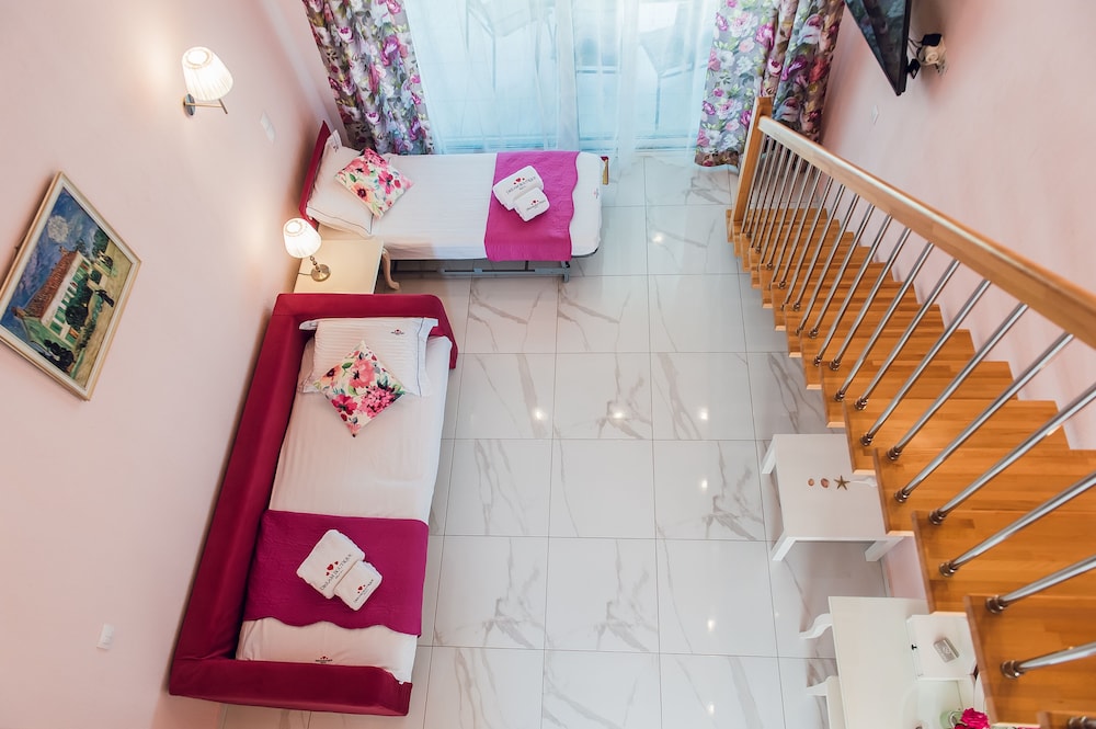 Dream Boutique Hotel 10/50