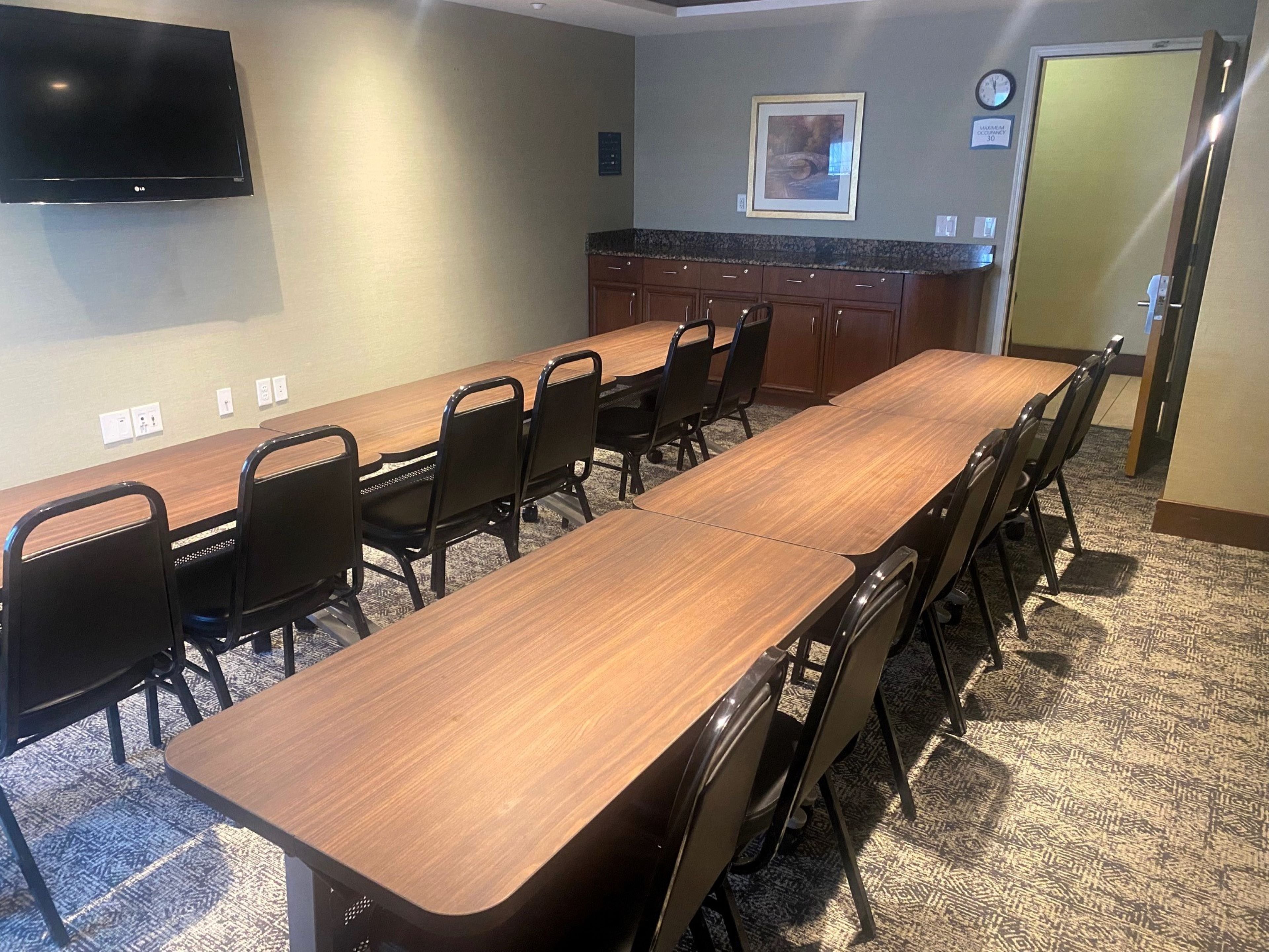 Staybridge Suites Great Falls 70/81