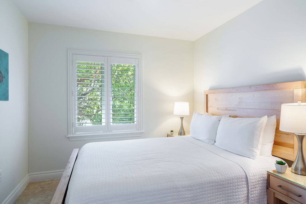 Three-Bedroom Luxury Suite