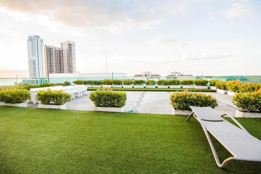 Club Royal Wongamat By Pattaya Sunny 81/94