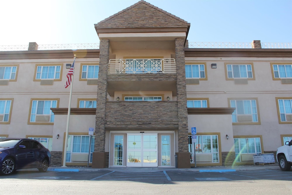 Best Western El Centro Inn 1/35