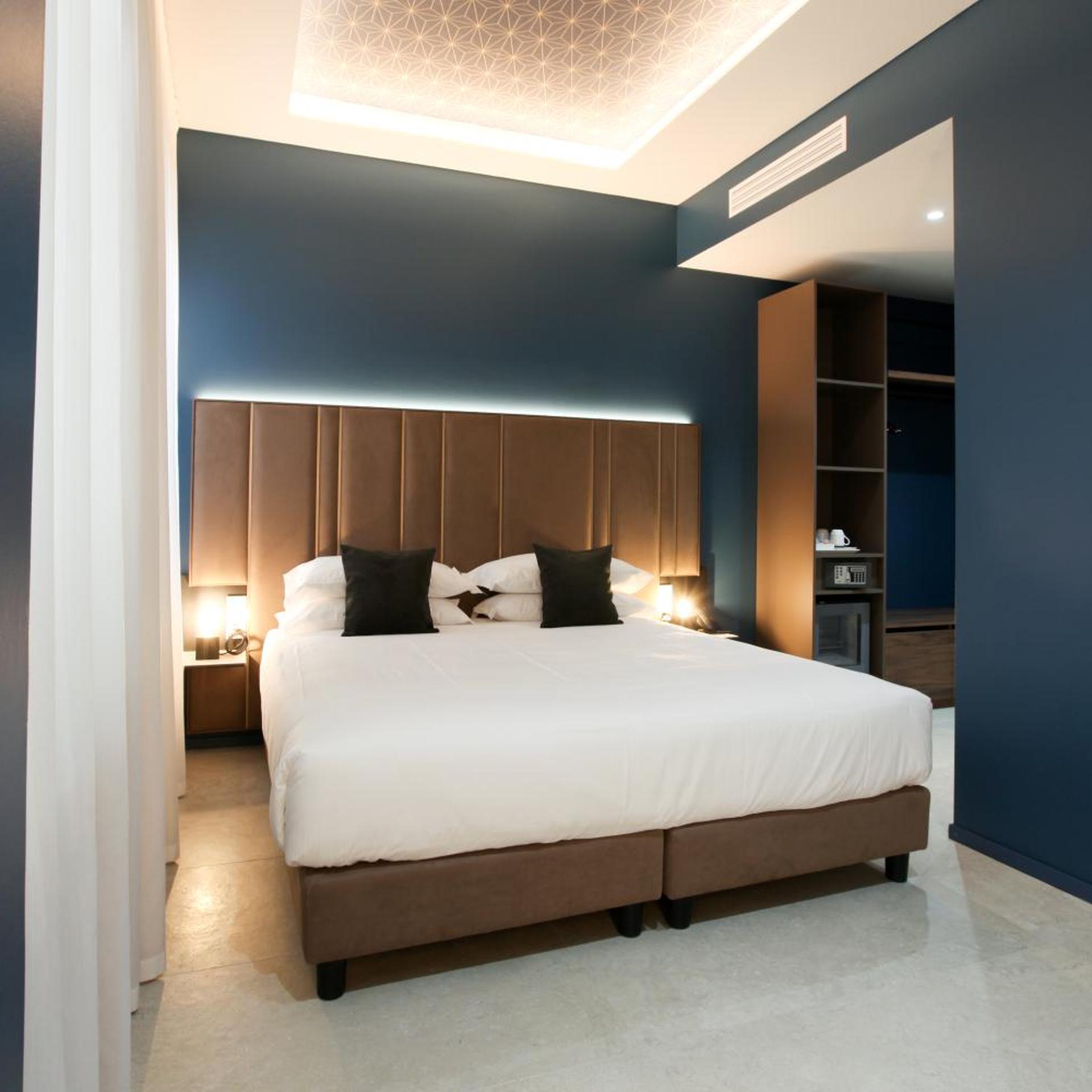 The FLOOR 20/50