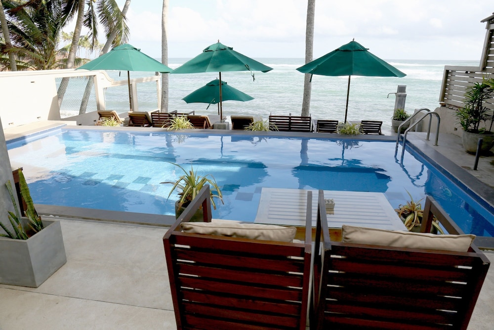 Sea World Boutique Hotel 24/50