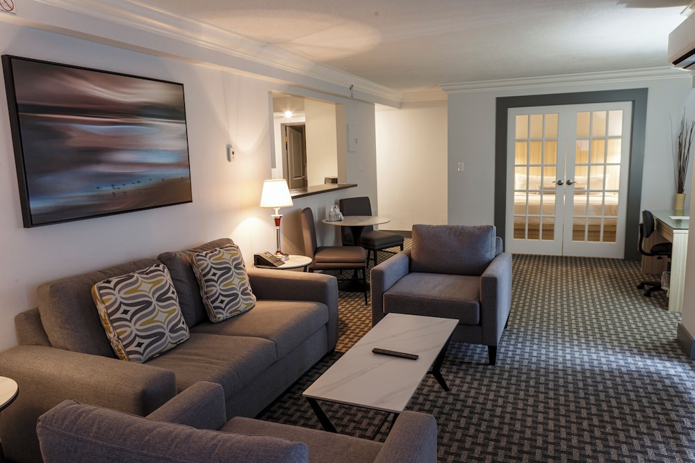 Century Plaza Hotel & Spa 50/74