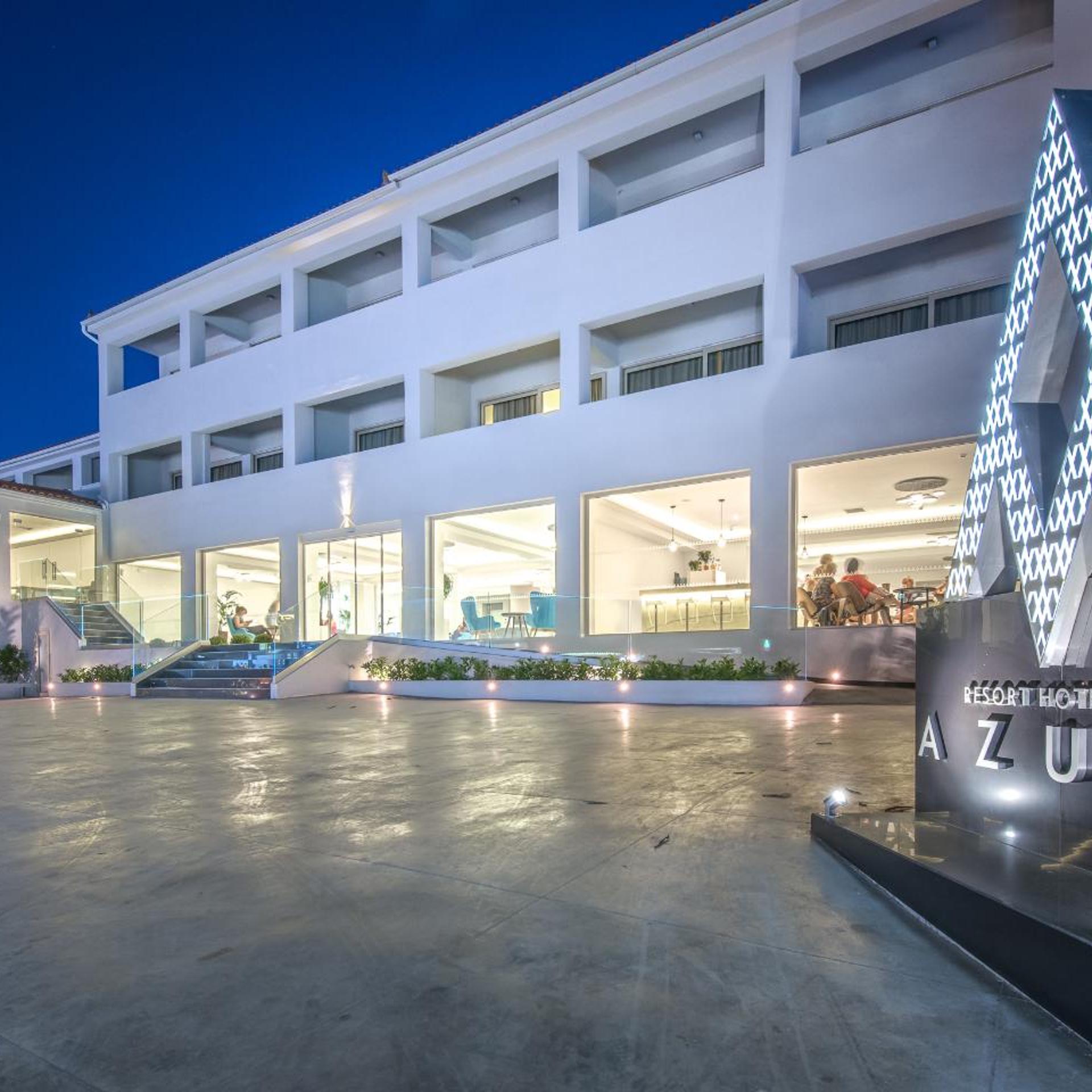 Azure Resort Spa 5/51