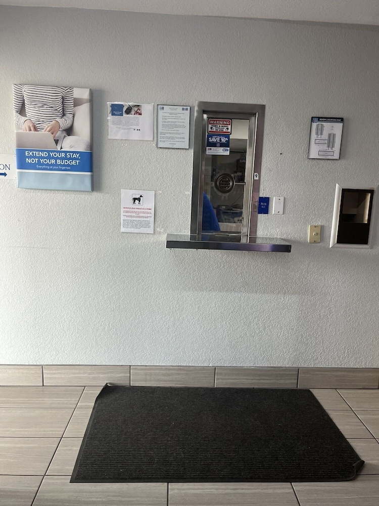 Motel6 Wichita, KS 13/44