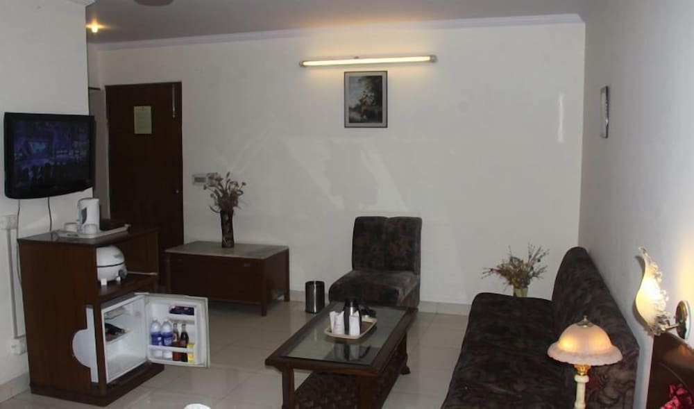 South Indian Hotel 51/64