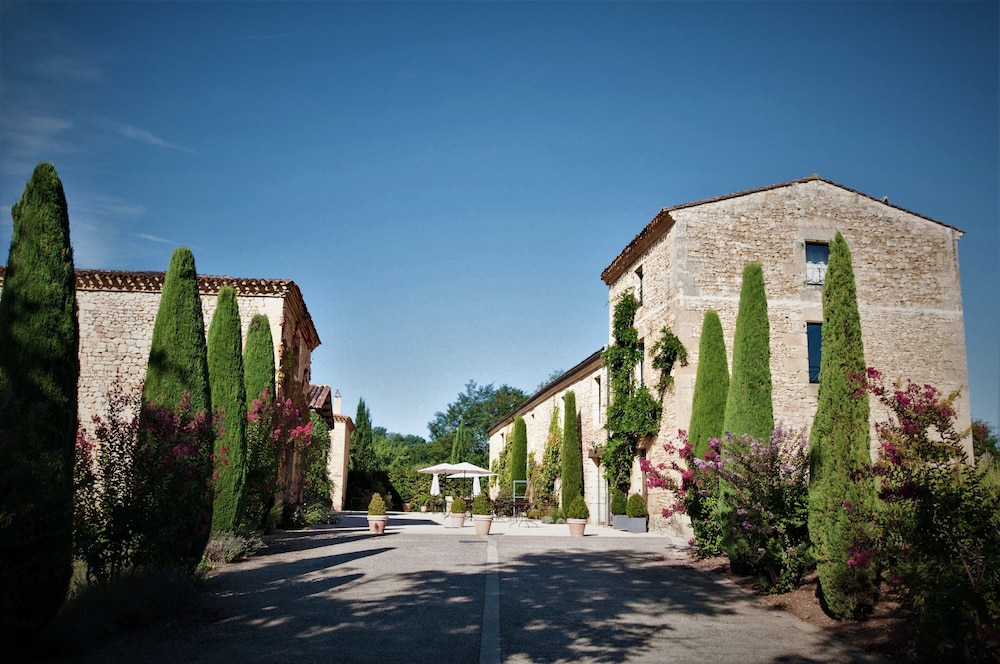 HOTEL LA VILLA ROMAINE 65/66
