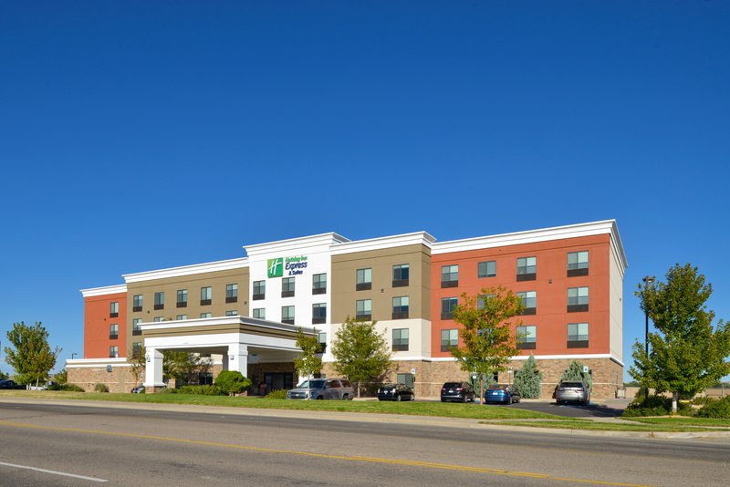 Holiday Inn Express Hotel And Suites Pueblo North 2/57