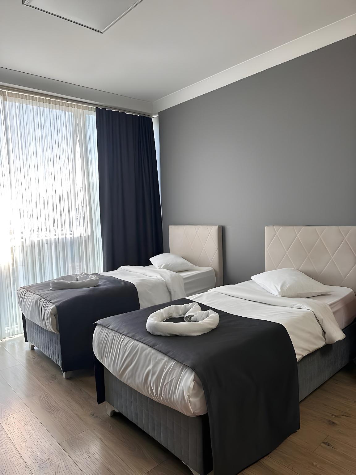STANDARD, TWIN BEDS