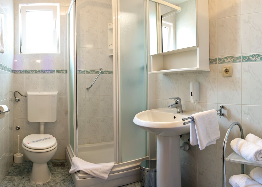 Villa Midea 44/50