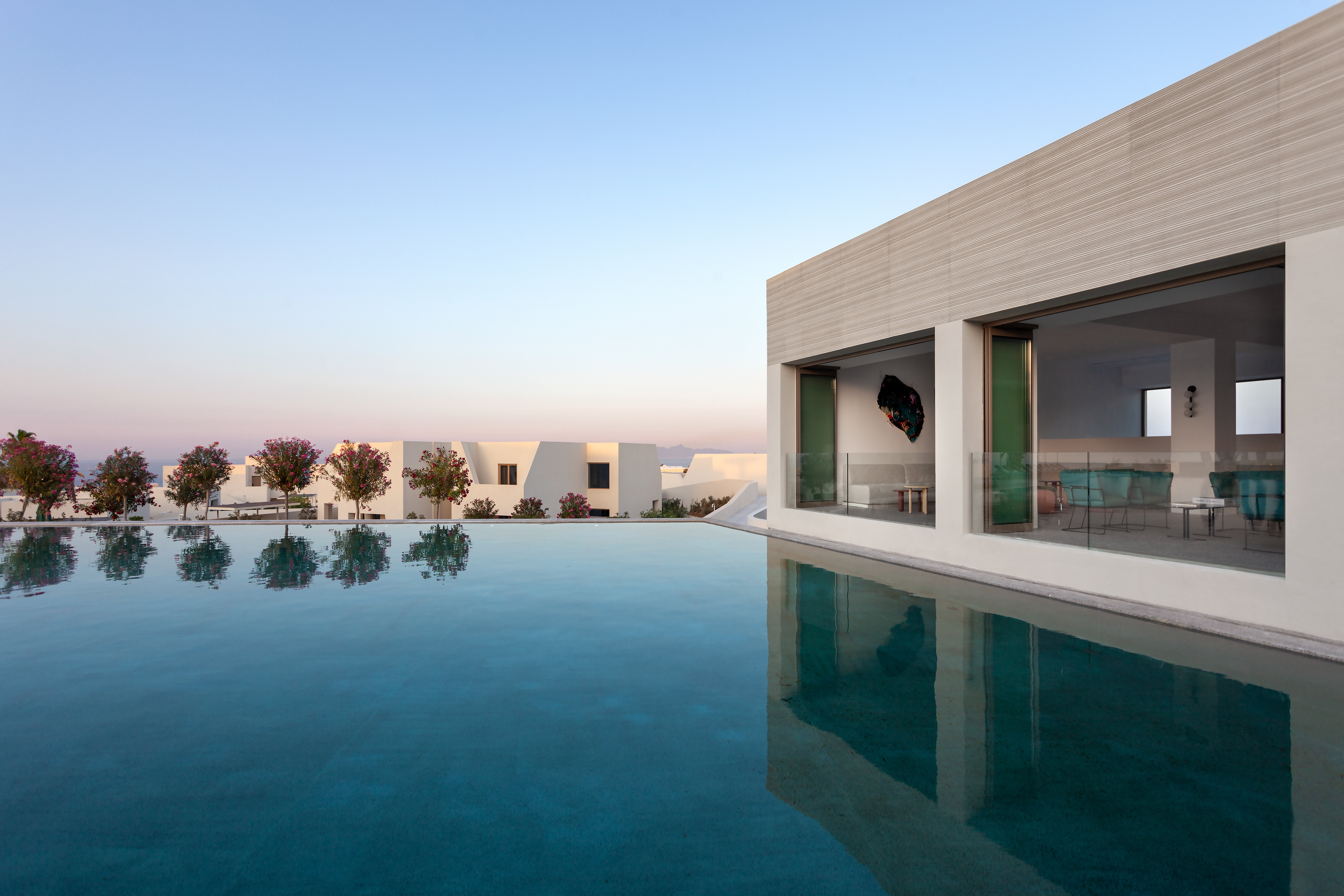Nous Santorini 24/25
