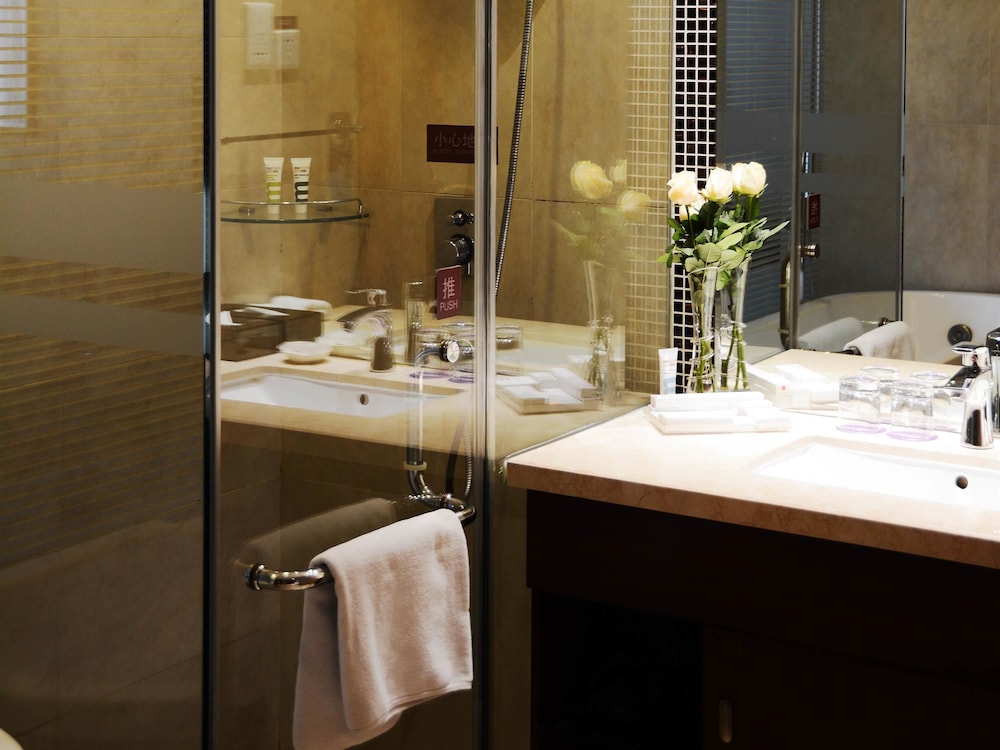 Mercure Beijing Downtown 55/71