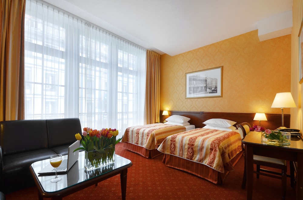 Wolne Miasto 13/30