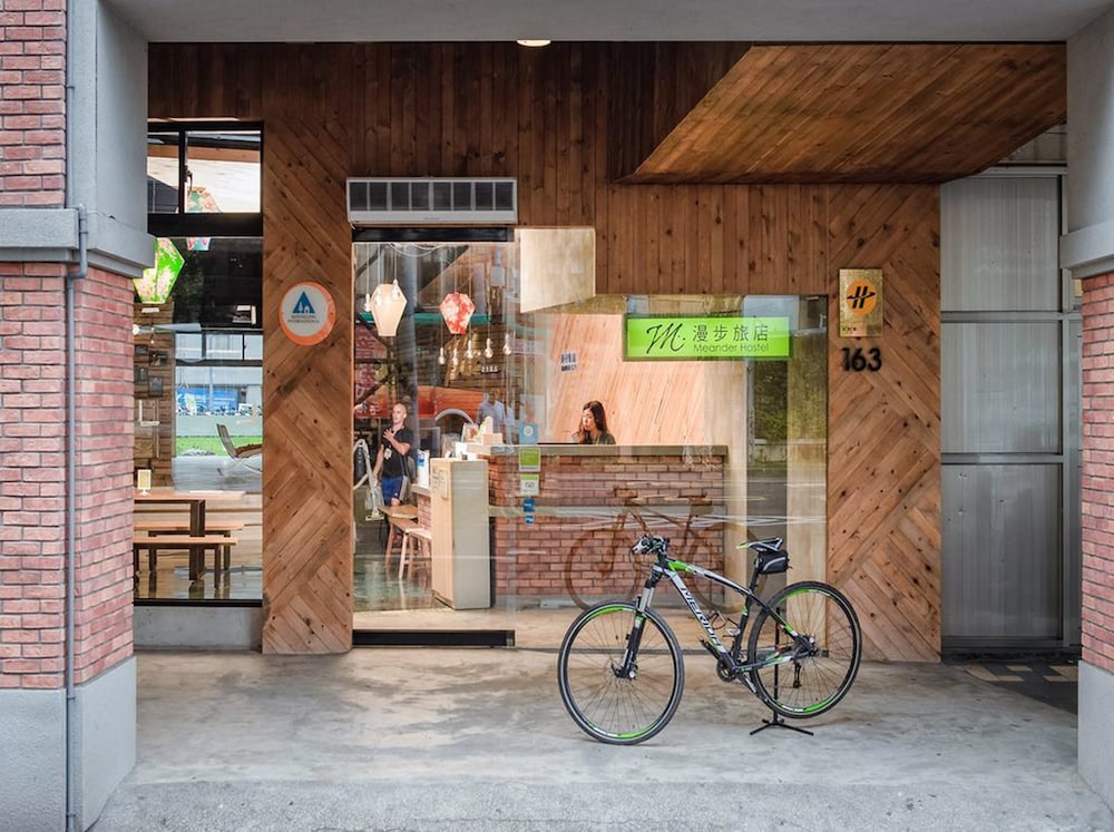 Meander Taipei Hostel 55/70