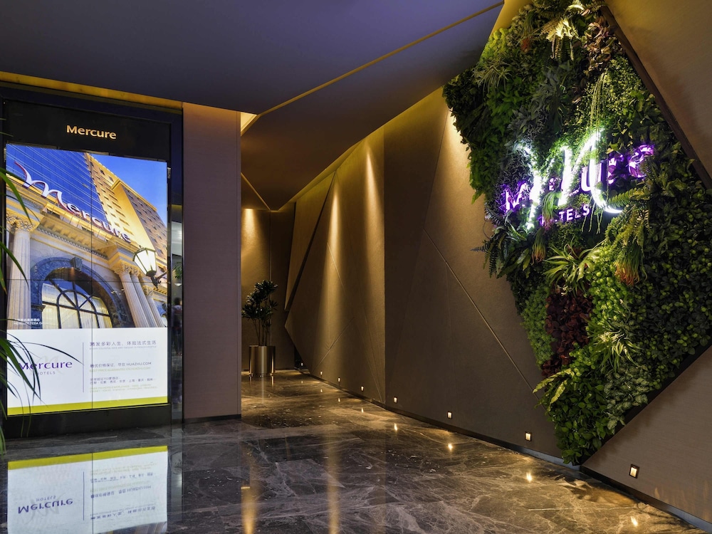 Mercure Taiyuan Changfeng Street 68/71