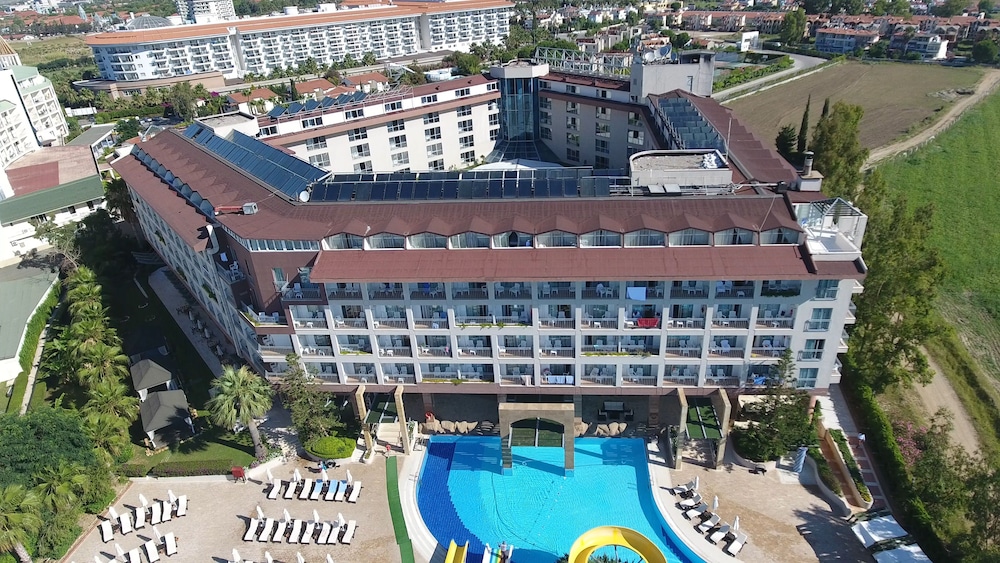 Washington Resort and Spa (x Aska) 2/50