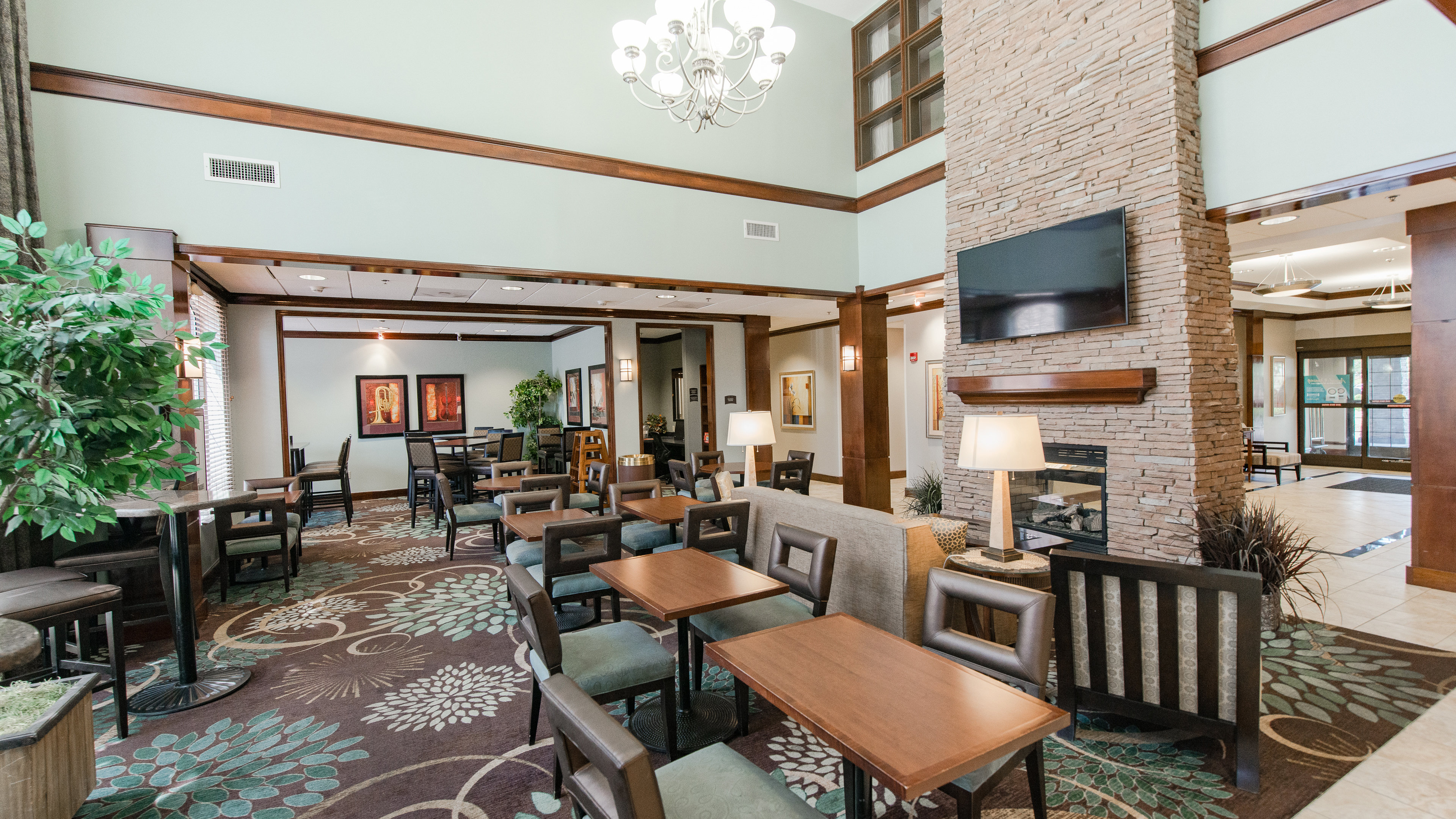 Staybridge Suites Wilmington East 32/48