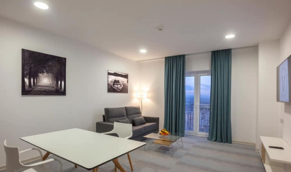 Vendome Khaled Hotel 24/37