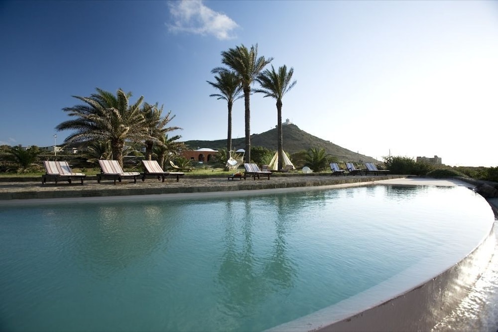 Zubebi Resort 43/50