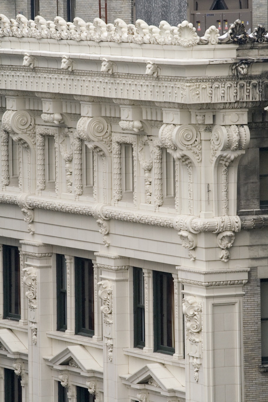 Hampton Inn Majestic Chicago Theatre District 8/52