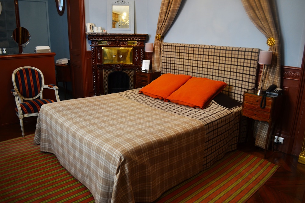 Hotel Windsor Home Paris 16/50