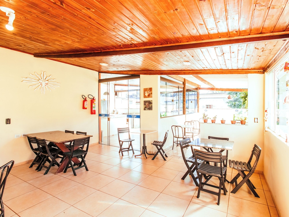 Velinn Hpj Ilhabela Hostel 38/50