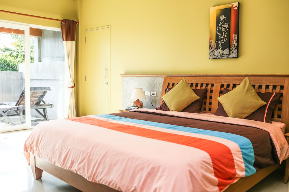 HAAD SON RESORT 6/50