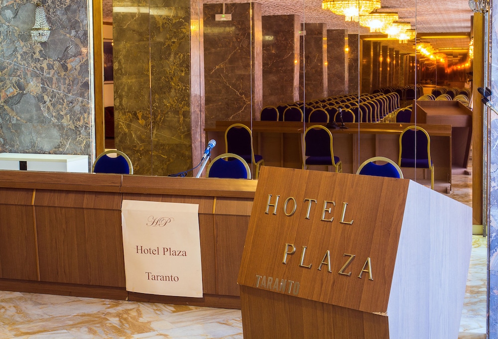 Hotel Plaza 11/47