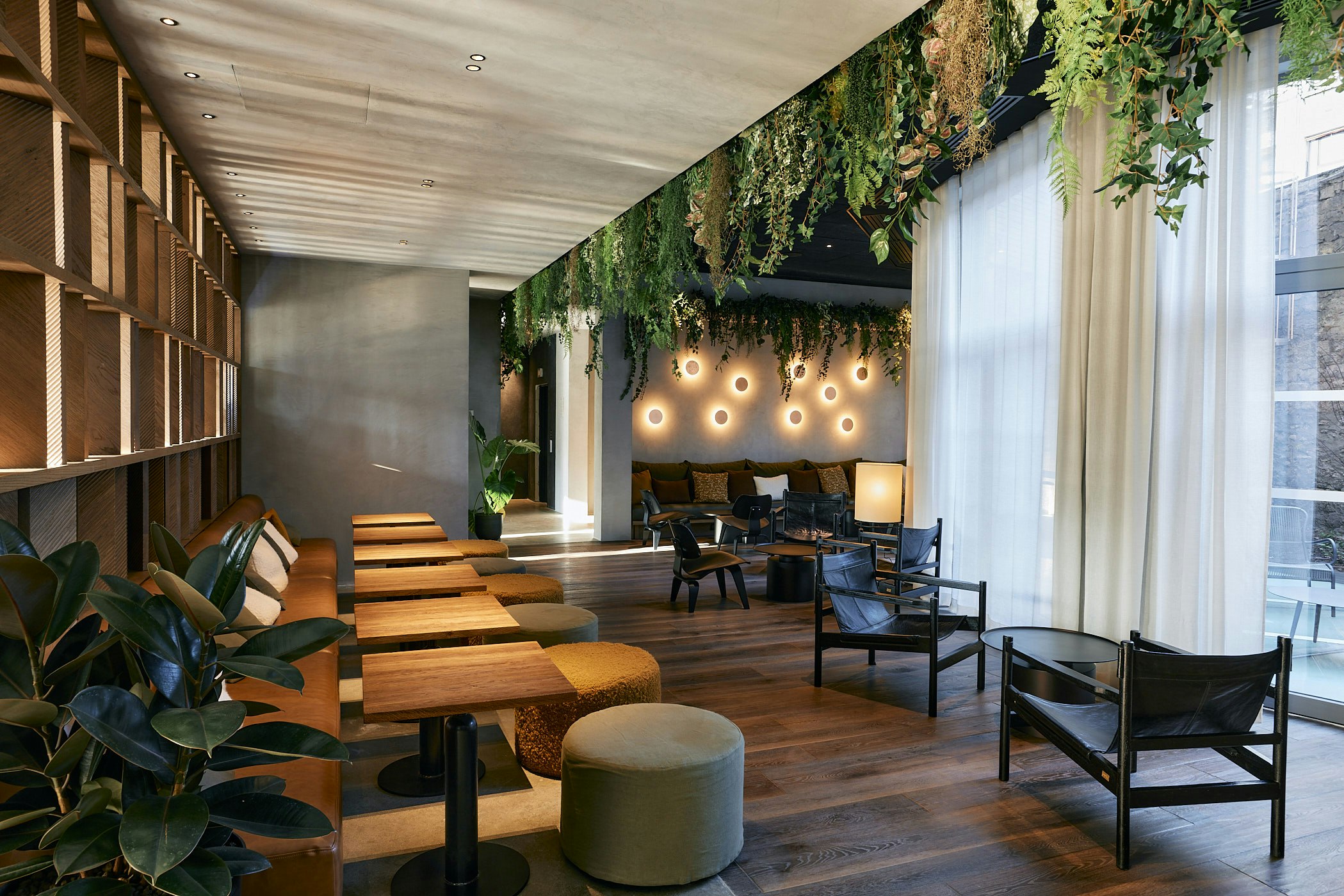 Le Bellune Bar Hotel and Spa Paris 30/42