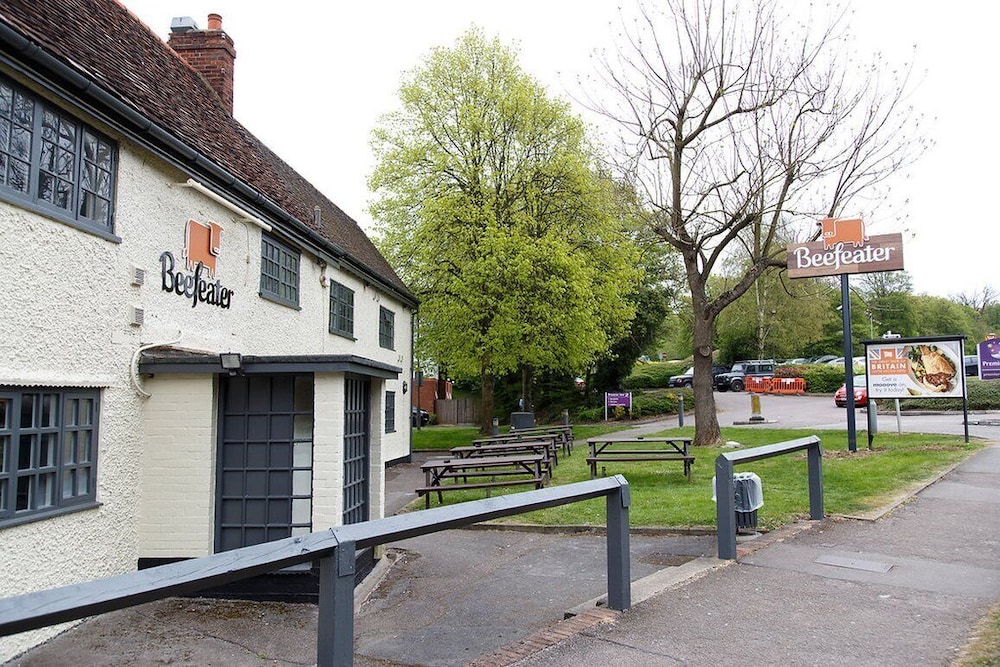 Premier Inn Stevenage 44/45