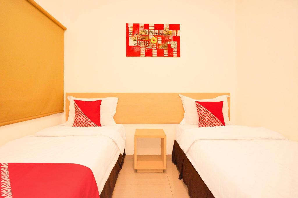 Indonesia, Deluxe, Twin Beds