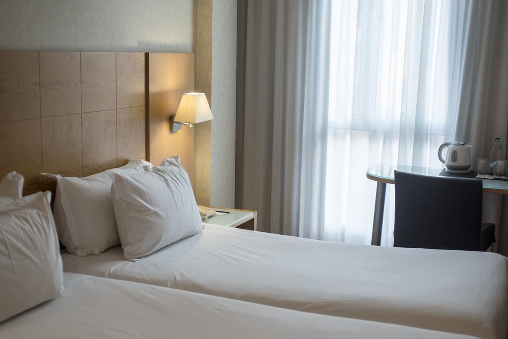 غرفة قياسية مفردة بسرير مزدوج، Silken Sant Gervasi Hotel 3/4