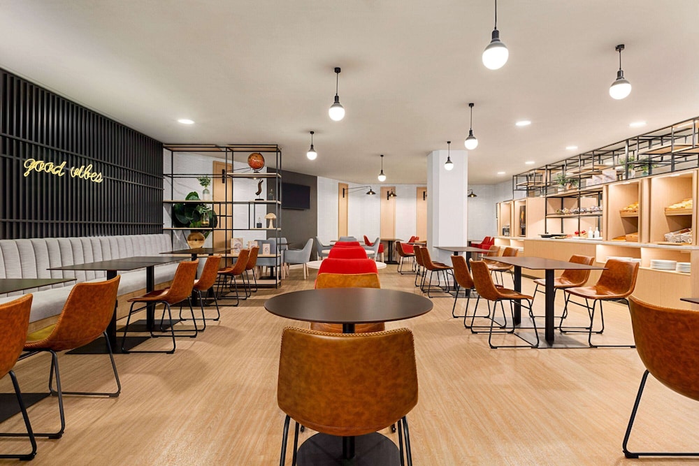 Ramada By Wyndham Madrid Tres Cantos 27/40