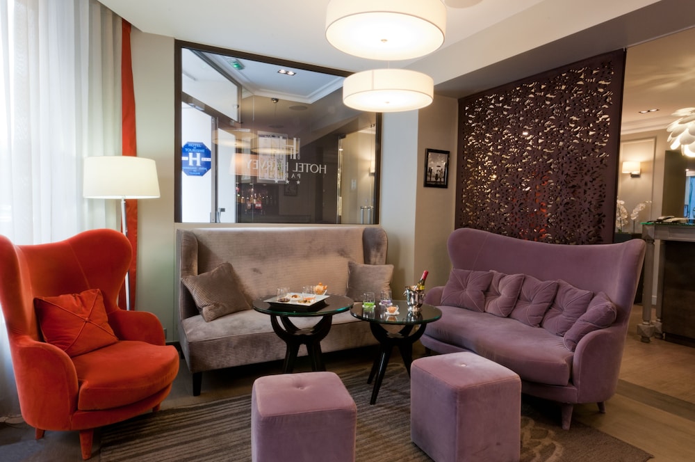 Hotel Harvey 48/68